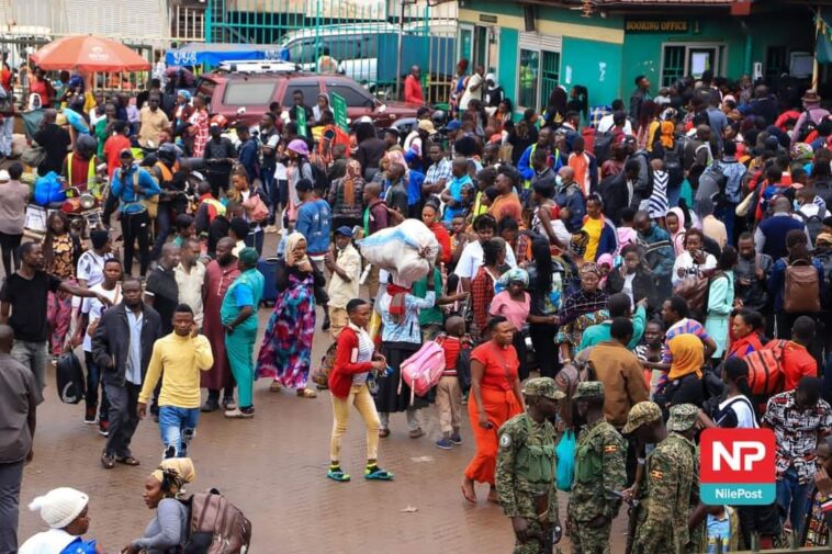 PHOTOS: Current situation at Bus parks as people go for Xmas in villages