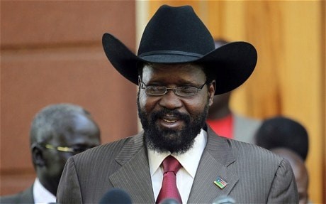 Video: South Sudan president Salvar Kiir pees in his trousers at public event