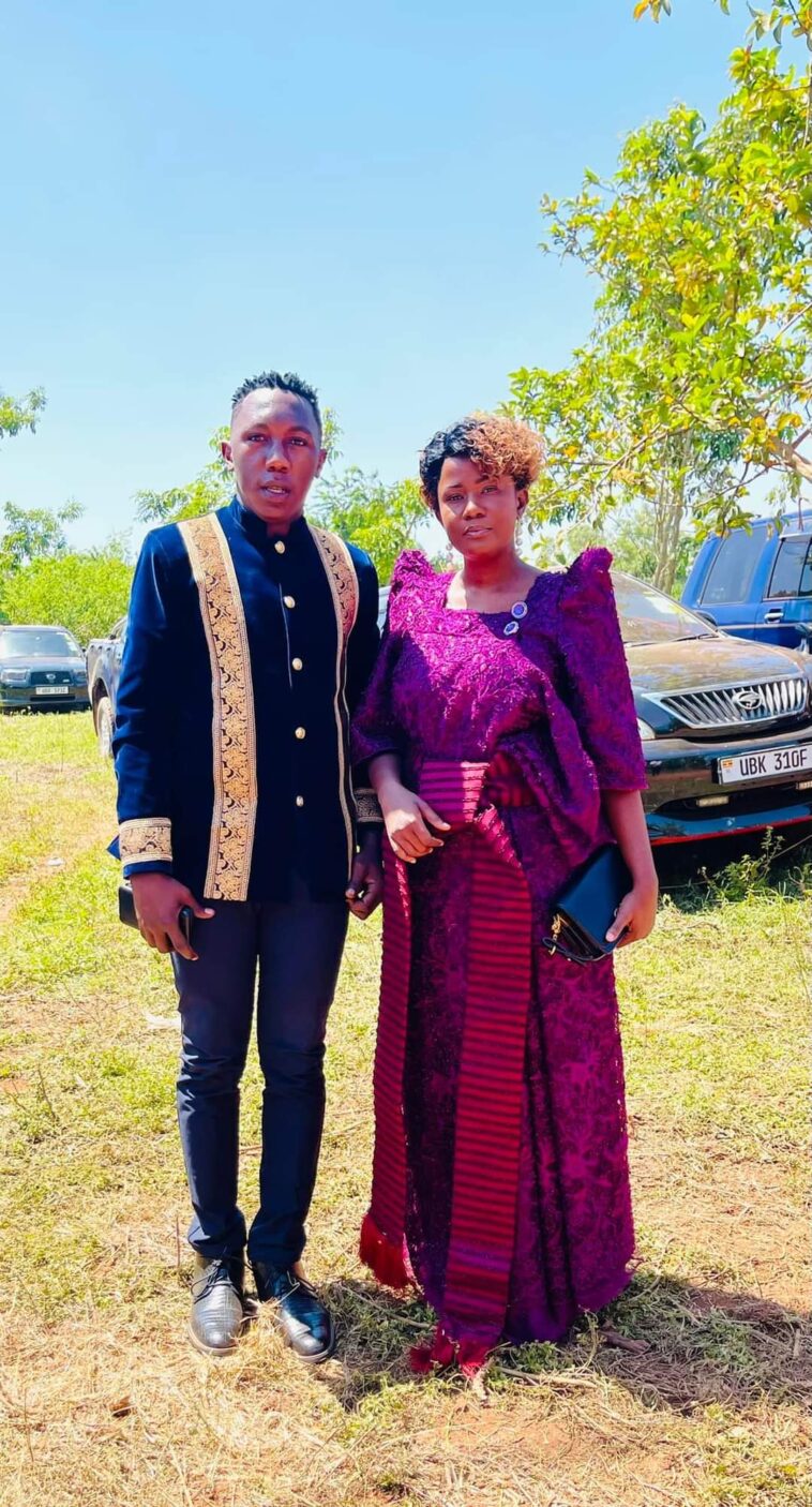 Kayz visits parents of girlfriend with Anna Talia