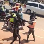 Video: Singer Jose Chameleone mercilessly beats up boda rider who alleged scratched his car