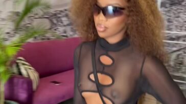 Video: Sheilah Gashumba throws father’s words to the bin, parades bare b00bies