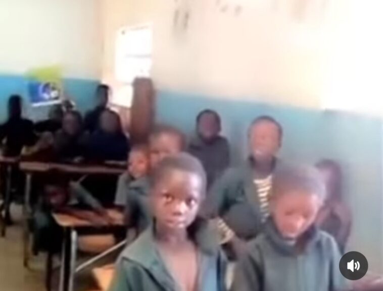 VIDEO: Hard task- teacher struggles to educate learners