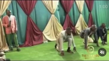 VIDEO: ‘Man of god’ Prophet Kakande pulls off mind-blowing miracle