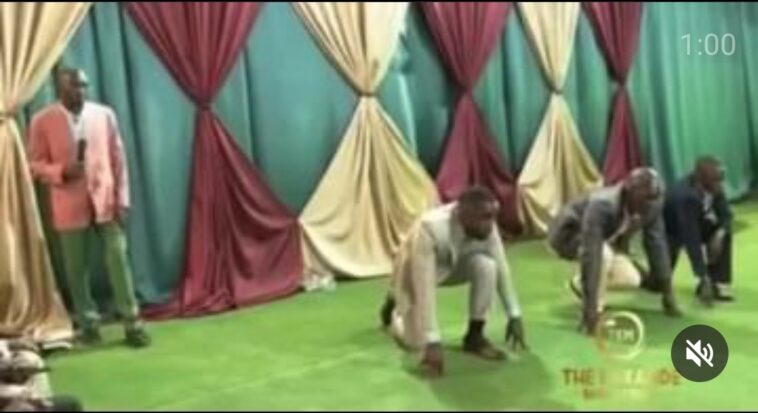 VIDEO: ‘Man of god’ Prophet Kakande pulls off mind-blowing miracle