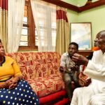 VIDEO: Isma Olaxess’ father breaks down while talking about his late son