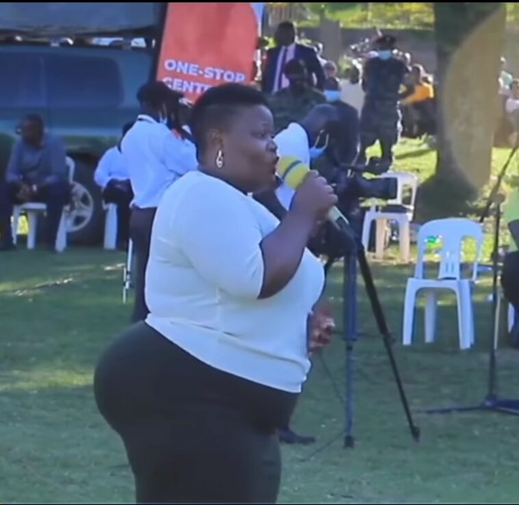 VIDEO: Watch as President Museveni chases Catherine Kusasira off the mic