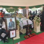 VIDEO: Watch traditional healers fight for Kato Lubwama’s body, accuse Pastor Bugingo of stealing it