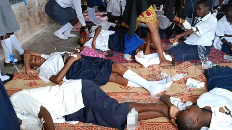 PHOTOS, VIDEO: Over 200 students rushed to the hospital over food poisoning