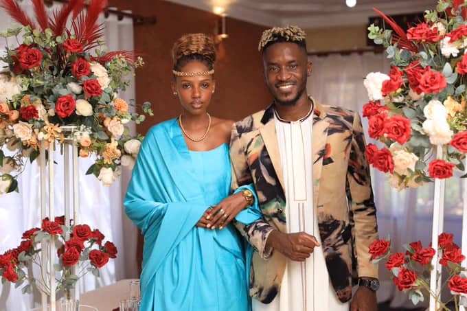 VIDEO: Muhangi ‘AGOYINGE WA’- Watch Prim and A Pass kiss on camera