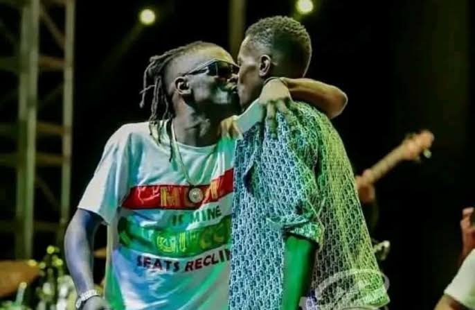 VIDEO: Dr Jose Chameleone reveals why Weasel is his favorite brother VIDEO: Dr Jose Chameleone reveals why Weasel is his favorite brother