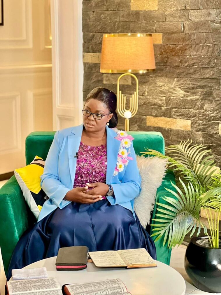 VIDEO: Is Pastor Bugingo cheating on Suzan Makula? Here is the truth